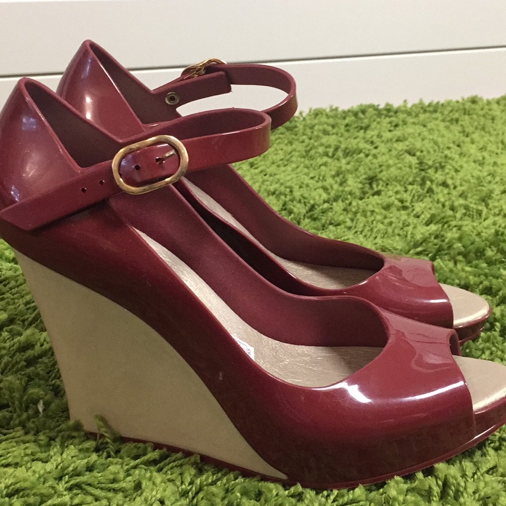 Burgundy Wedges